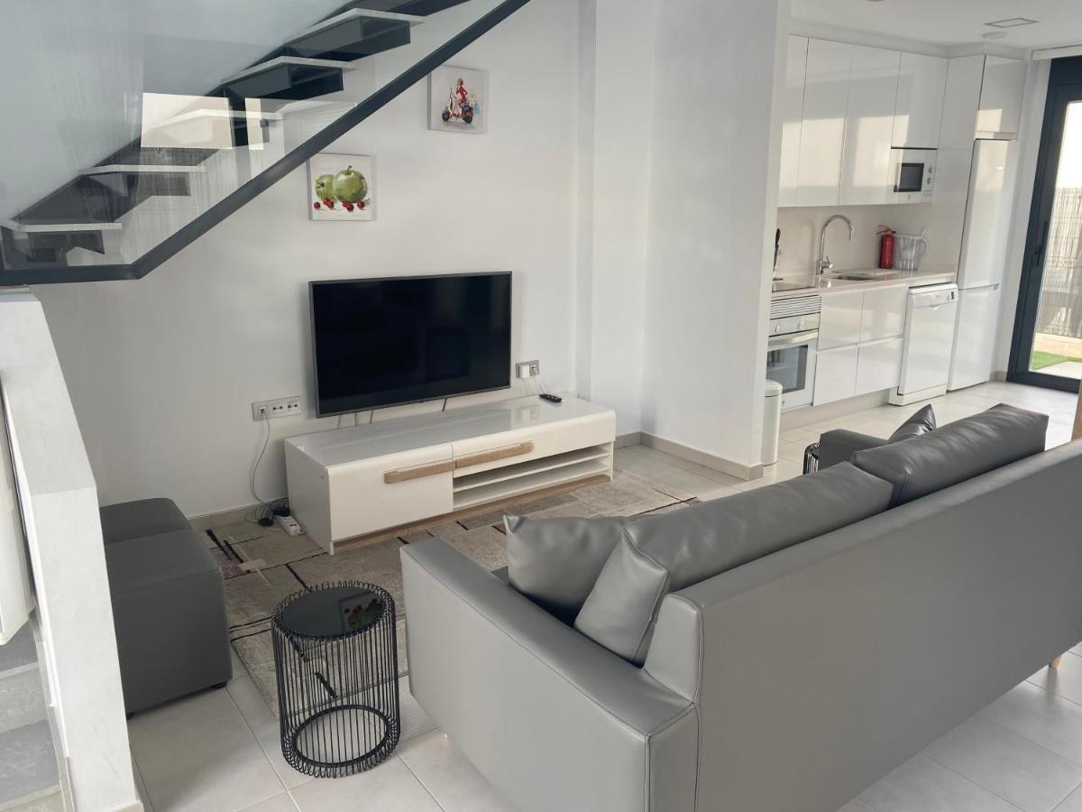 Dehesa de Campoamor  Villa With Private Pool Villamartin المظهر الخارجي الصورة